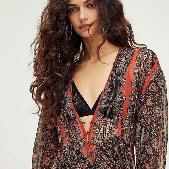 NWT Free People Flowing Printed Maxi Top - Picture 2 of 4